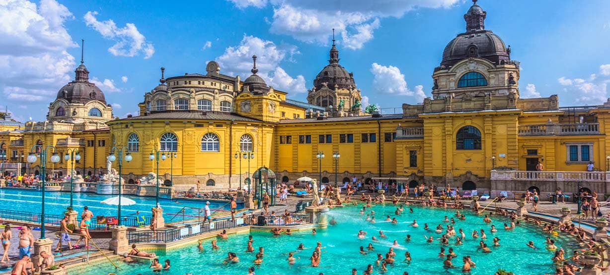 Banhos Széchenyi